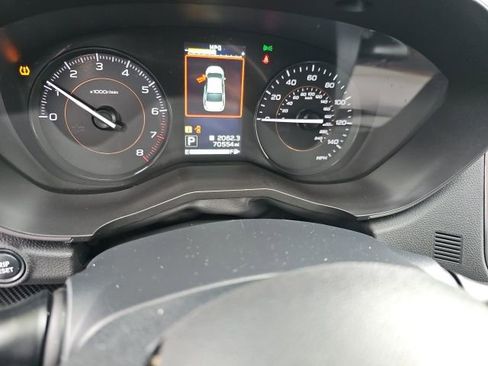 Used 2019 Subaru Crosstrek 2.0i Premium w/ Eyesight System AWD/4WD image 2