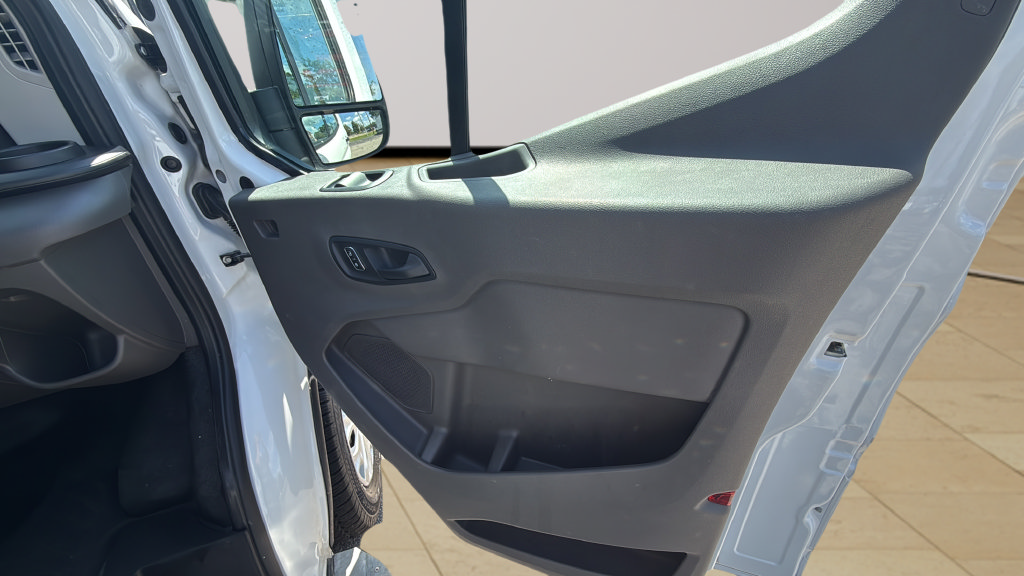 Used 2025 Ford Transit 250 Low Roof w/ Exterior Upgrade Package RWD image 19