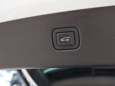 Certified 2022 Chevrolet Blazer LT AWD/4WD image 21