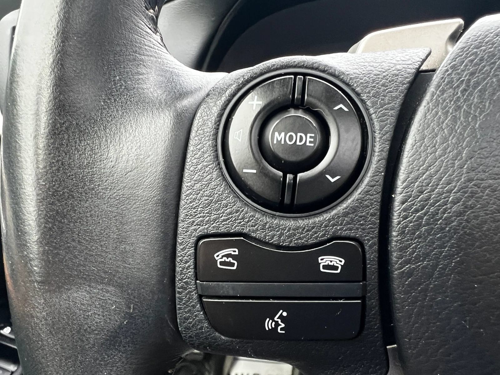 Used 2014 Lexus CT 200h FWD image 18