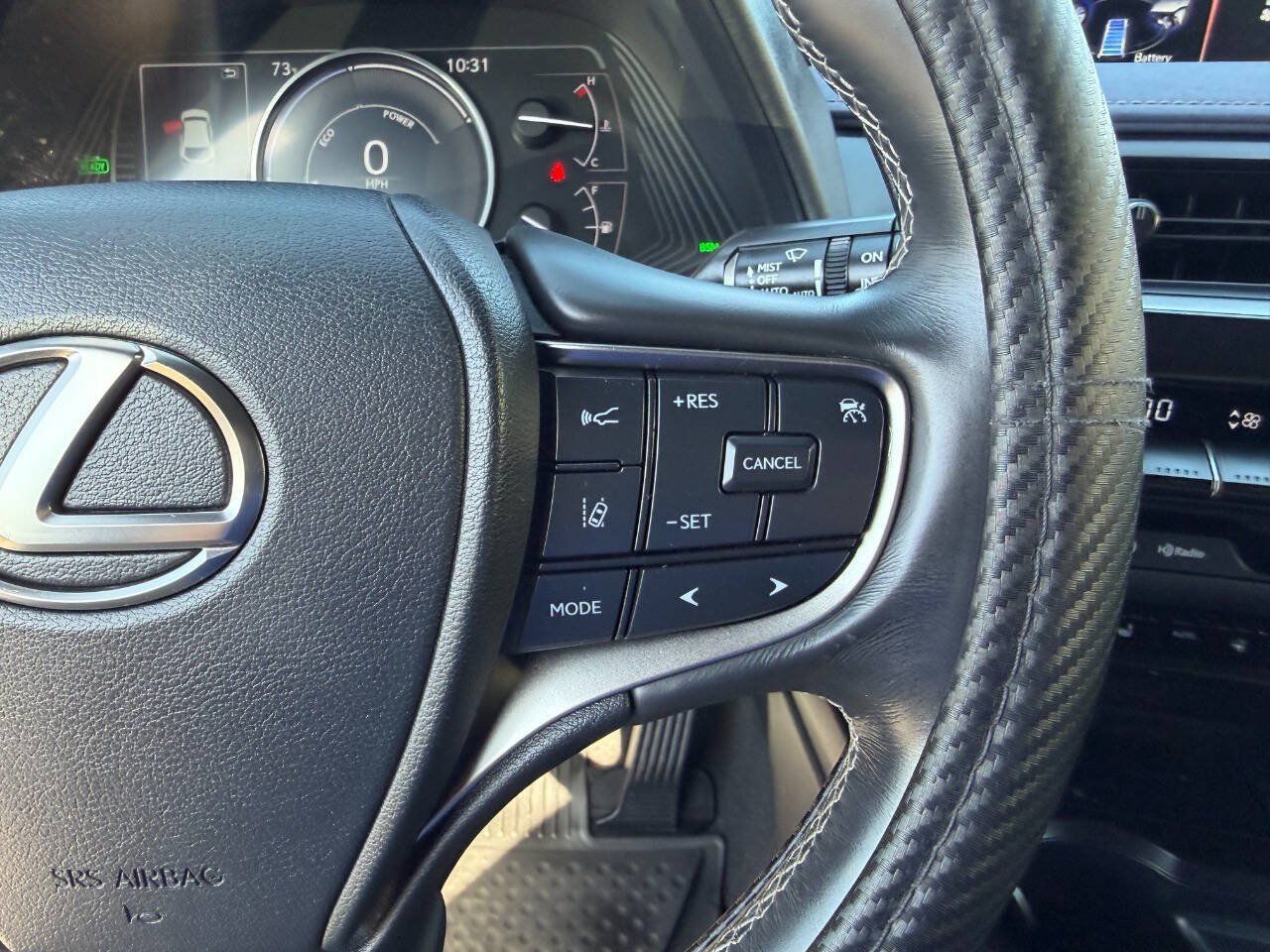Used 2021 Lexus UX 250h w/ Premium Package AWD/4WD image 25