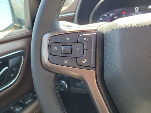 Used 2023 Chevrolet Tahoe High Country image 25