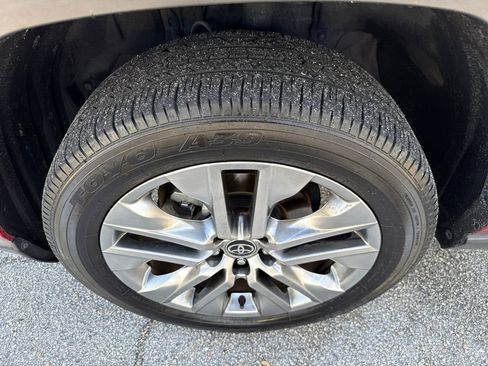 Used 2024 Toyota RAV4 Limited image 13