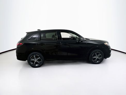 Used 2023 Honda HR-V EX-L image 4