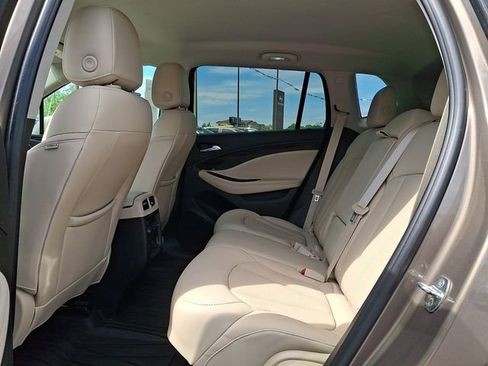 Used 2019 Buick Envision Essence FWD image 10