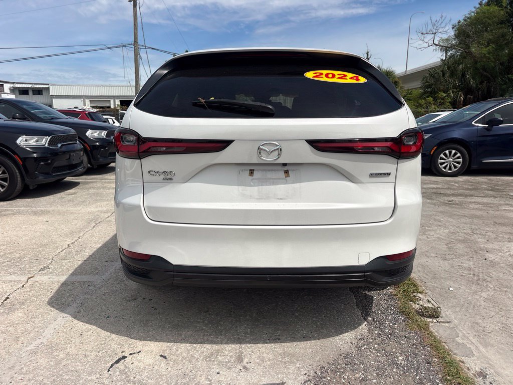 Used 2024 MAZDA CX-90 3.3 Turbo w/ Preferred Plus AWD/4WD image 4