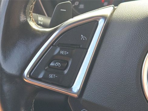 Used 2023 Chevrolet Camaro LT image 26