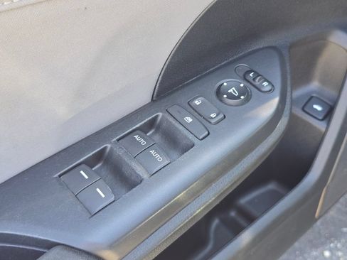 Used 2017 Honda Civic EX image 23