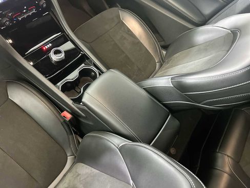 Used 2023 Jeep Grand Cherokee Altitude image 21