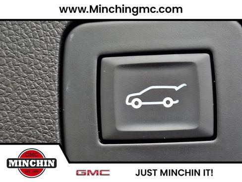 Used 2023 Buick Encore GX Select w/ Sport Touring Package AWD/4WD image 29