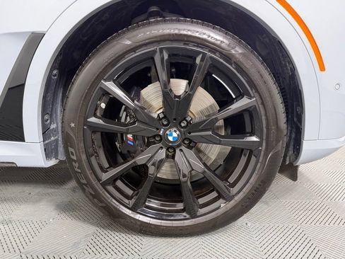 Used 2026 BMW X7 M60i AWD/4WD image 14