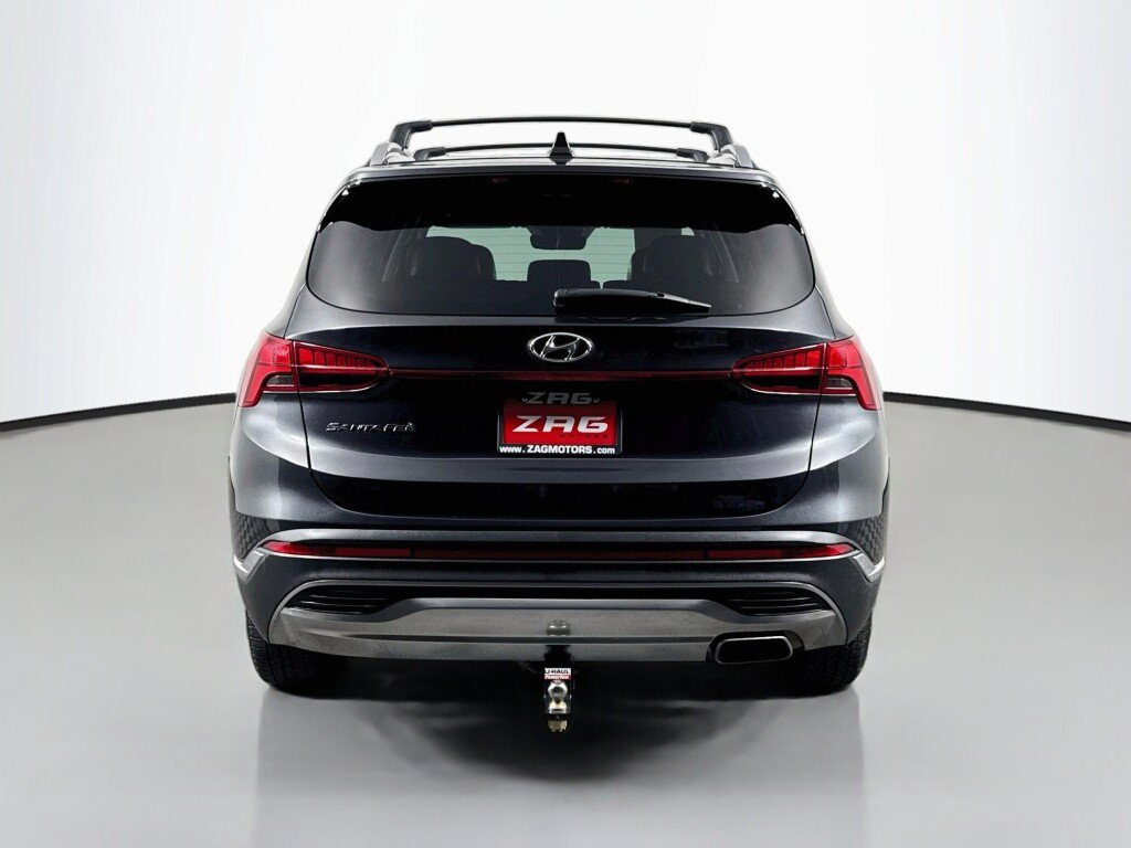 Used 2021 Hyundai Santa Fe SEL w/ Convenience + Premium Package FWD image 4