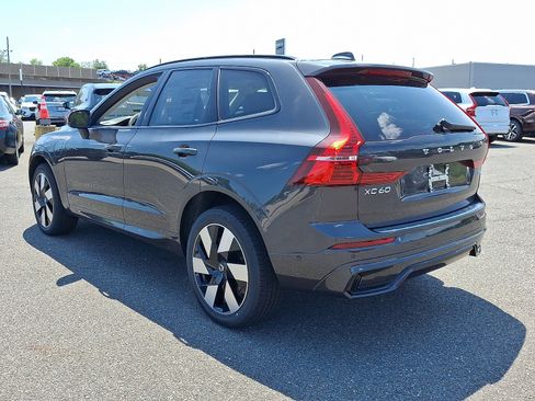 New 2025 Volvo XC60 T8 Plus w/ Protection Package Premier image 4