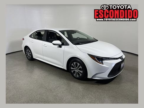 Certified 2022 Toyota Corolla LE w/ Carpet Mat Package (TMS) FWD image 1