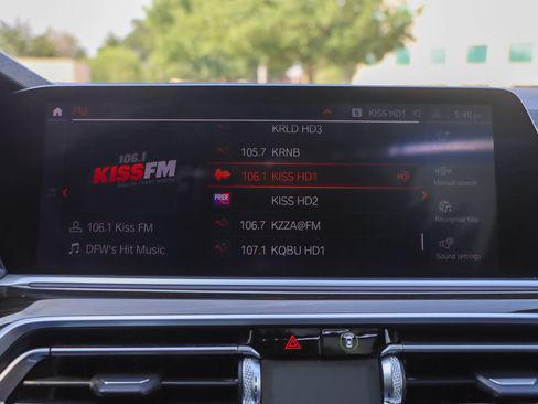 Used 2019 BMW X5 xDrive40i w/ M Sport Package AWD/4WD image 37