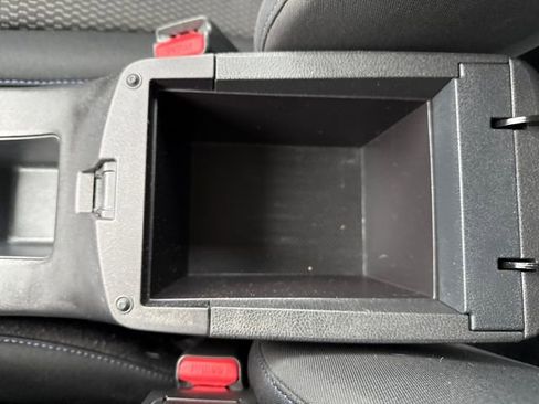 Used 2017 Nissan Leaf S image 24