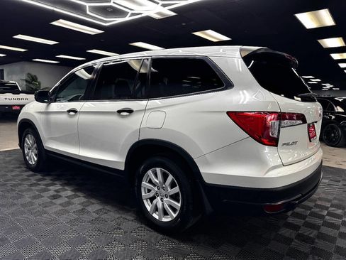 Used 2019 Honda Pilot LX image 8