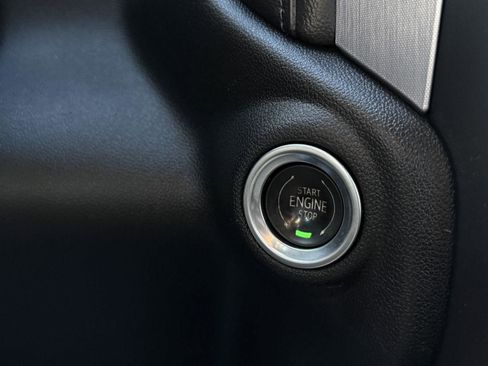 Used 2019 GMC Sierra 1500 Elevation w/ Elevation Value Package image 18