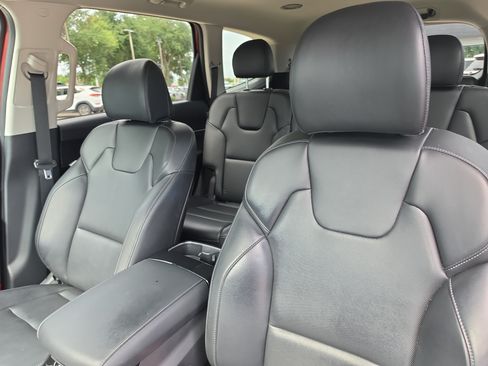 Certified 2024 Kia Telluride S AWD/4WD image 22