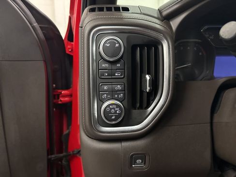 Used 2019 GMC Sierra 1500 SLT image 38