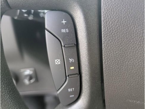 New 2025 Chevrolet Express 3500 w/ Power Convenience Package image 18