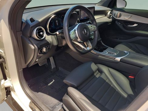 Certified 2021 Mercedes-Benz GLC 300 image 19