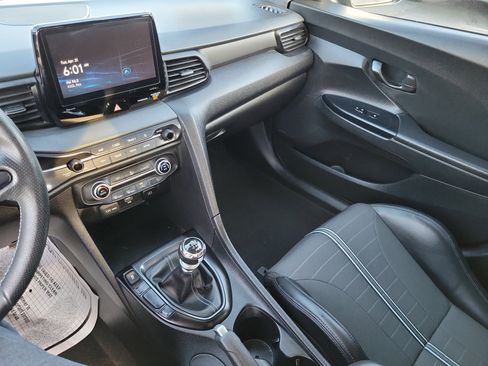 Certified 2022 Hyundai Veloster N FWD image 12