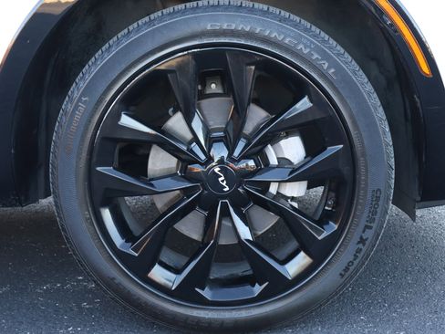 Used 2023 Kia Sorento SX image 27