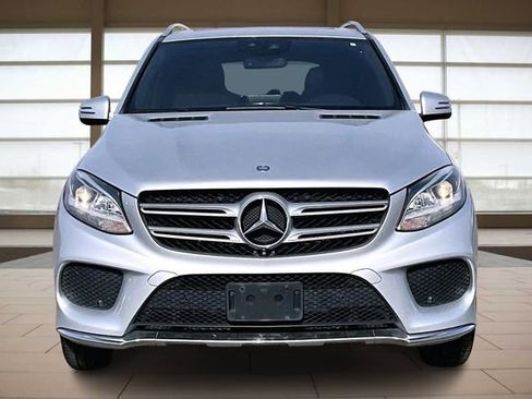 Used 2016 Mercedes-Benz GLE 400 4MATIC image 3