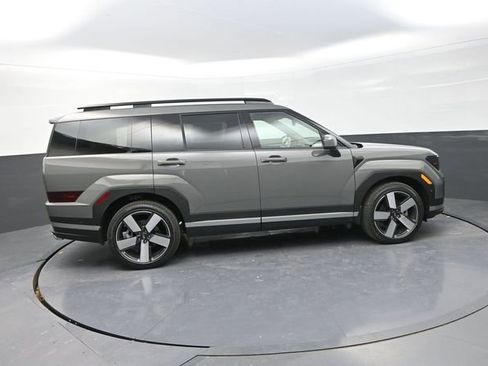 New 2026 Hyundai Santa Fe Limited FWD image 9