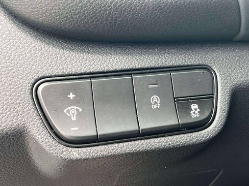 Used 2024 Kia Seltos EX AWD/4WD image 22