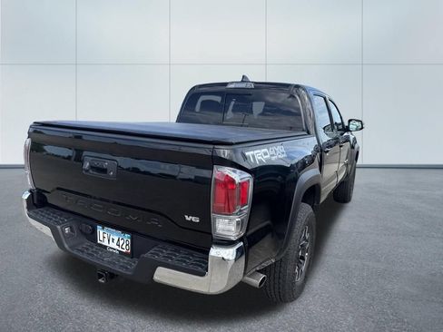 Used 2023 Toyota Tacoma TRD Off-Road AWD/4WD image 8