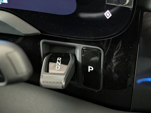 New 2026 Porsche Taycan image 23