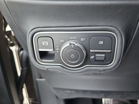 Certified 2025 Mercedes-Benz G 63 AMG 4MATIC image 28