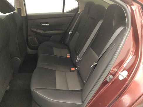 Used 2021 Nissan Sentra SV FWD image 18