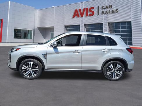 Used 2025 Mitsubishi Outlander Sport SE AWD/4WD image 10