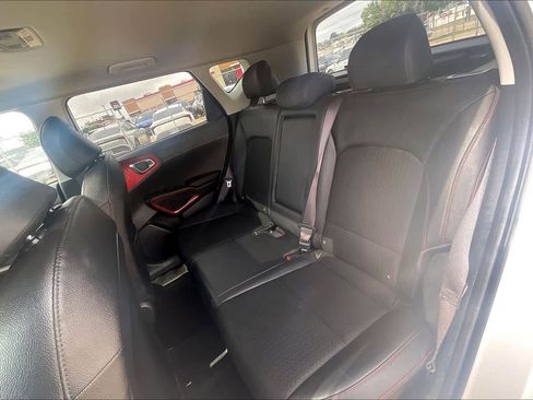 Used 2024 Kia Soul GT-Line w/ GT-Line Technology Package FWD image 29