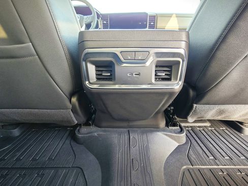 New 2026 GMC Sierra 1500 SLT w/ SLT Premium Plus Package image 30