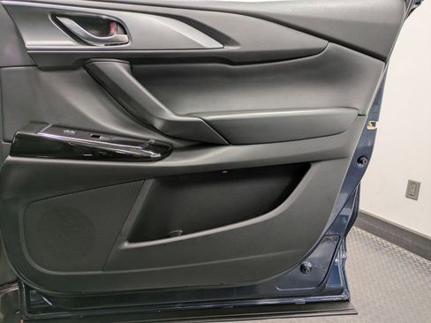 Used 2023 MAZDA CX-9 Touring Plus image 28