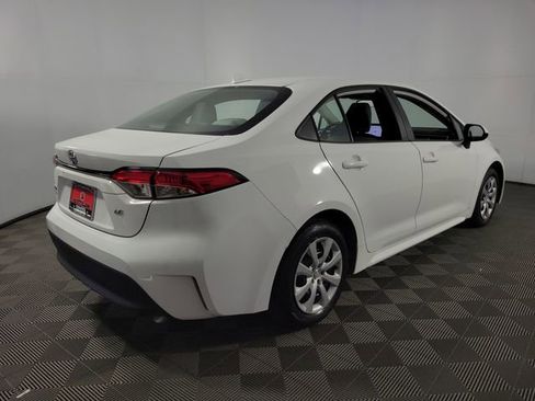 Used 2023 Toyota Corolla LE FWD image 8