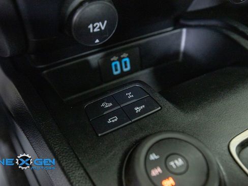 Used 2023 Ford Ranger XLT w/ Equipment Group 301A Mid AWD/4WD image 19