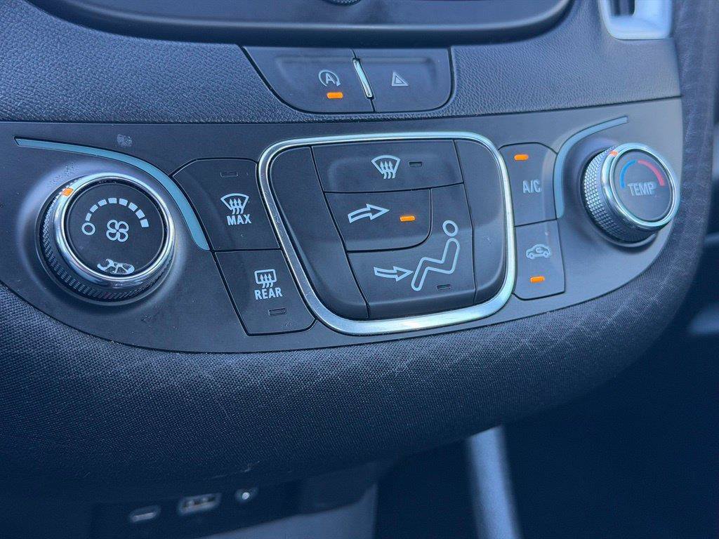 Used 2023 Chevrolet Malibu LS FWD image 19
