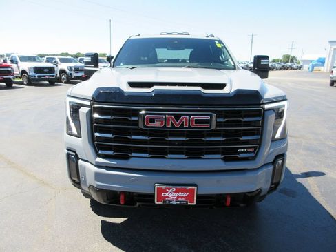 Certified 2024 GMC Sierra 2500 AT4 AWD/4WD image 14