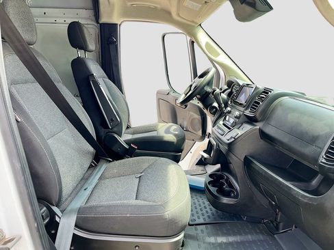 Used 2024 RAM ProMaster 3500 w/ Convenience Group FWD image 27