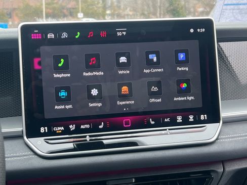 New 2026 Volkswagen Tiguan SE R-Line AWD/4WD image 20