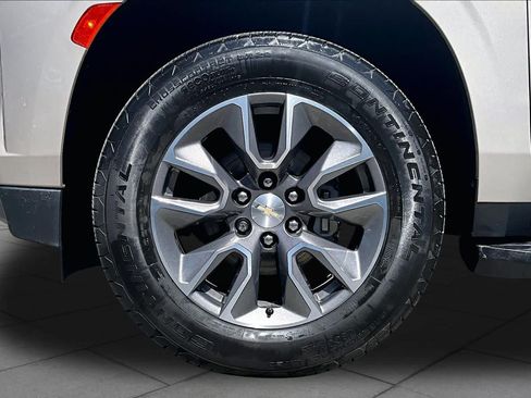Used 2022 Chevrolet Tahoe LT AWD/4WD image 11