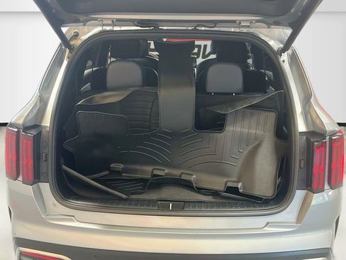 Used 2022 Kia Sorento SX Prestige w/ Panoramic Sunroof Package AWD/4WD image 28