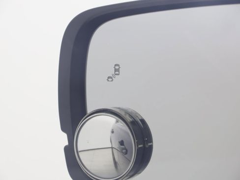 Used 2024 Honda Pilot Touring image 26