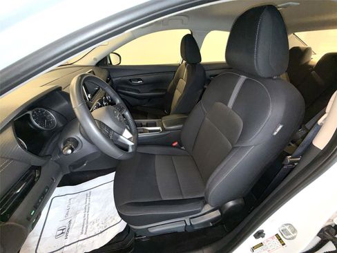 Used 2022 Nissan Sentra SV w/ All-Weather Package image 13