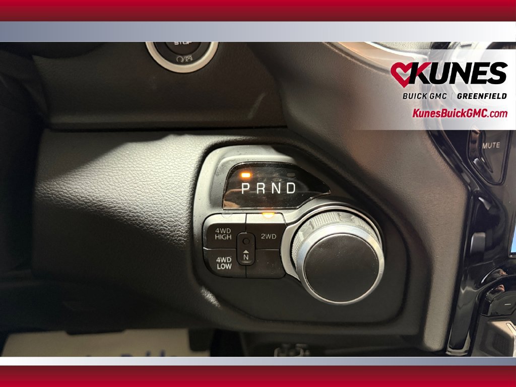 Used 2024 RAM 2500 Big Horn w/ Night Edition AWD/4WD image 28